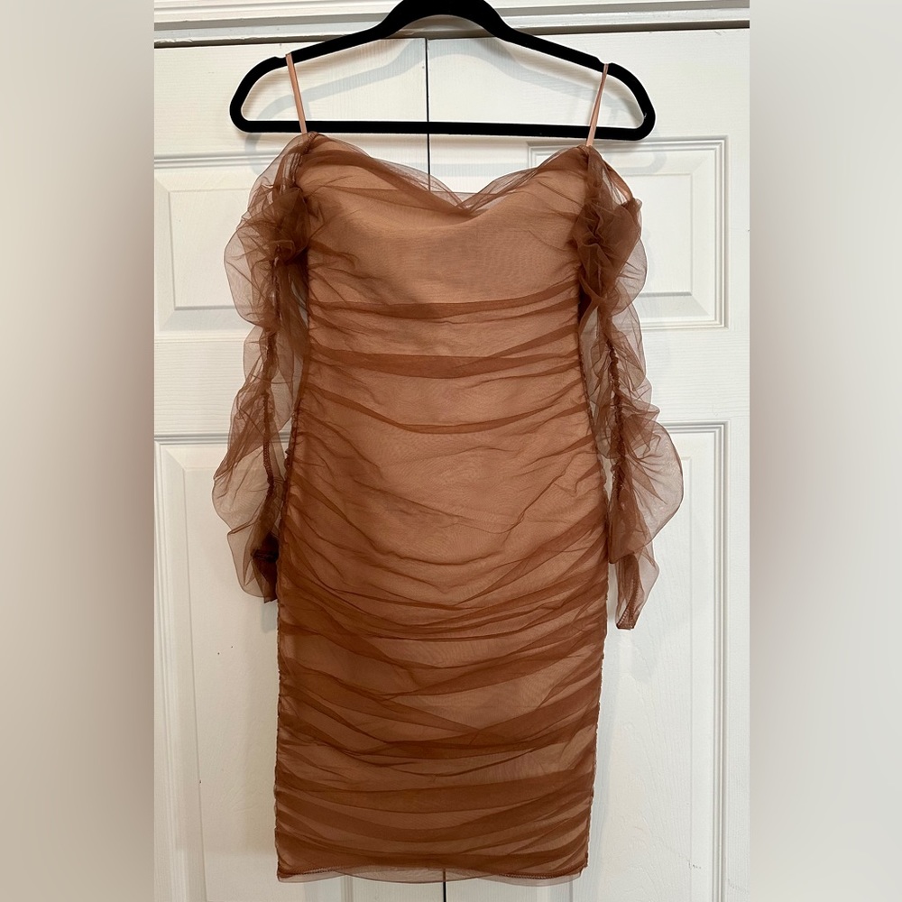 NWT Fashion Nova Taupe Ruched And Ready Bandage Midi Dress - size S